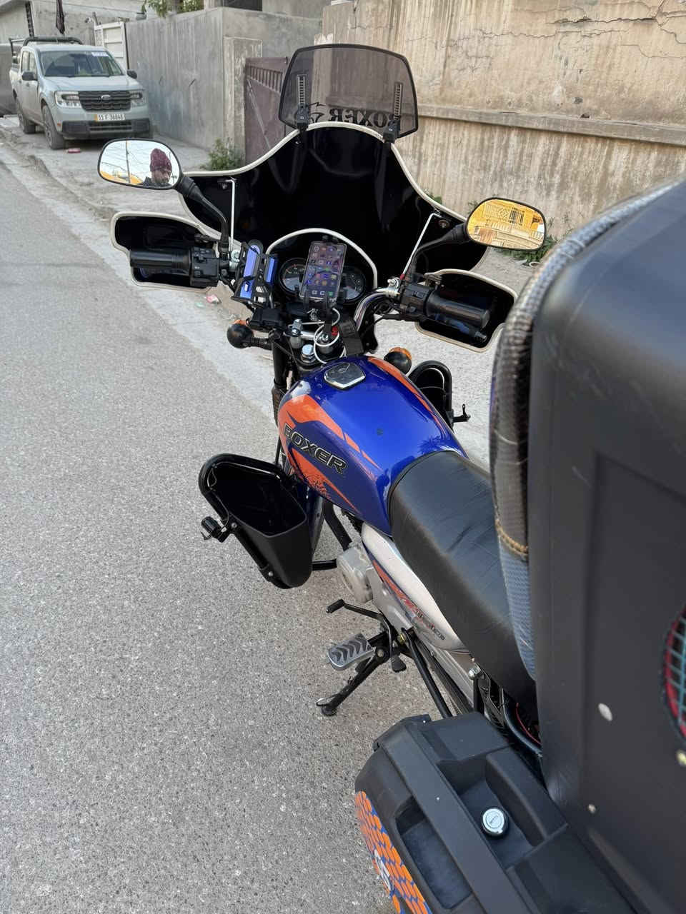 سلام عليكم
بوكسر موديل 23 نازله بل 24 مرقمه وباسمي تحويل ثاني يوم 
مكفوله كفاله عامه دراجه نضيفه واحلا مـن صور
سعر اتصل وتدلل ***********
مكاني بغداد بلديات
