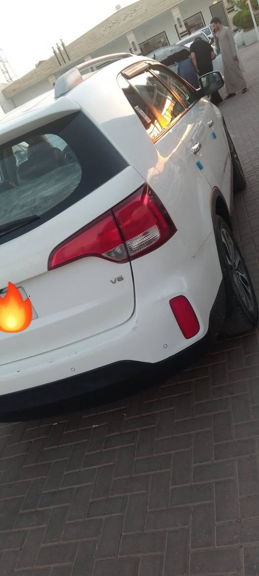 كيا سورنتو 2014 خليجي بصمه 
7 راكب 
محرك 6
رقم نينوى شرط التحويل 
السيارة جاهزه 
السعر 148$
الشرقاط العيثه 
للستفسار 
***********
