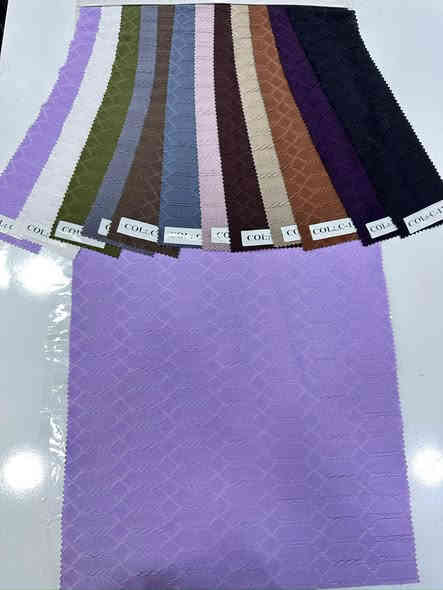 السلام عليكم قماش مراكشي موقلم 12الوان عرض150عندي توصيل وه تساب*********** ***********فقد جملة سوق نه ورۆز
