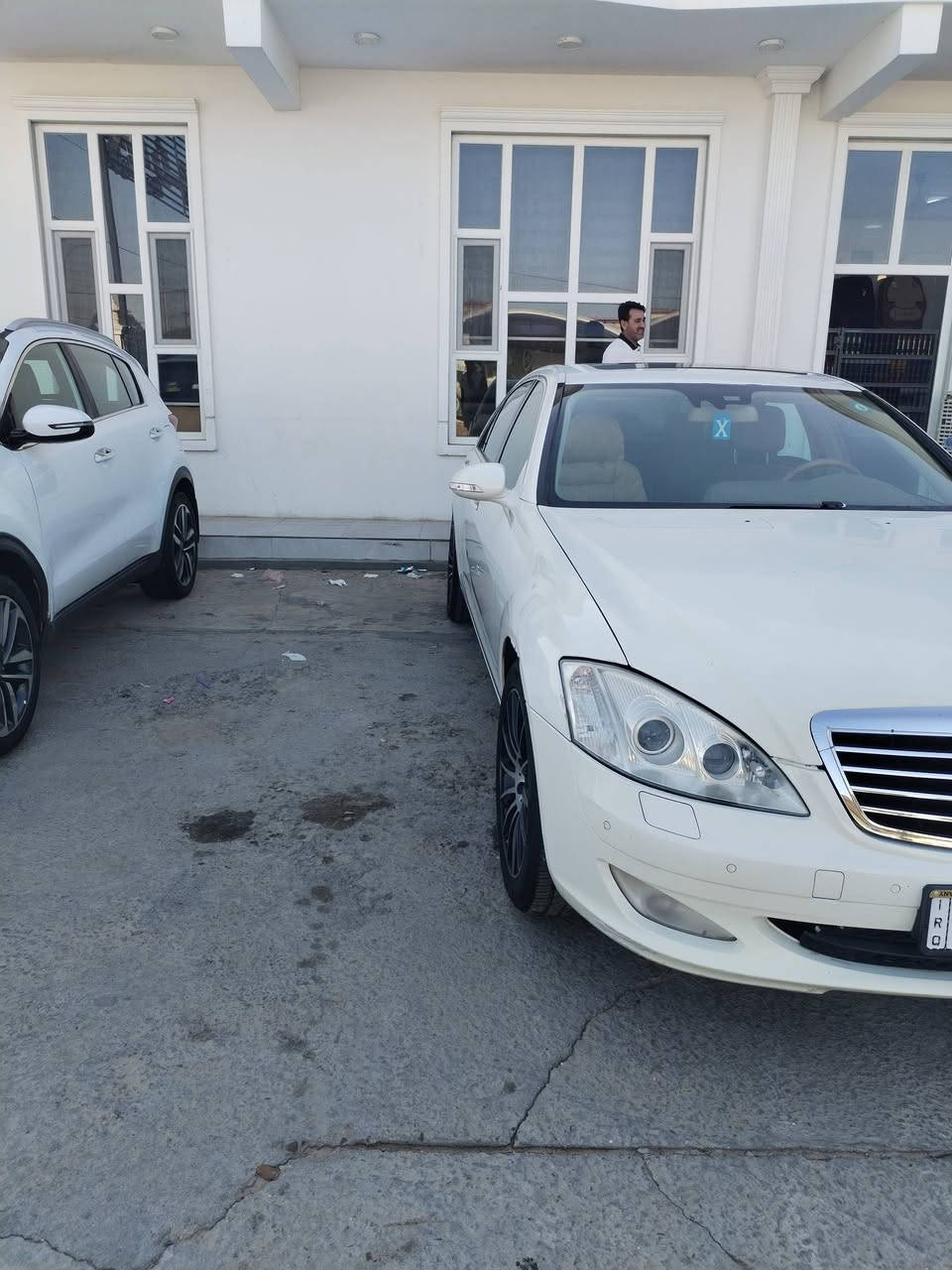 مارسدس ٢٠٠٧ رئاسيه كامله من الجنه الكشف والهزه بدون كصه قطعه وحده فقط تبديل تخم تاير جديد محرك مثل الساعه صدر كله جديد جوبلسات كله جديد تبريد ثلج ترهم بيع وترهم مراوس سعر البيع ١٠٠ باقي بس تدفع كمرك السياره وارد خليجي فول مواصفات


**إذا كنت صاحب هذا الإعلان وتريد حذفه لأي سبب، رجاءا أرسل رسالة إلى الدعم الفني**