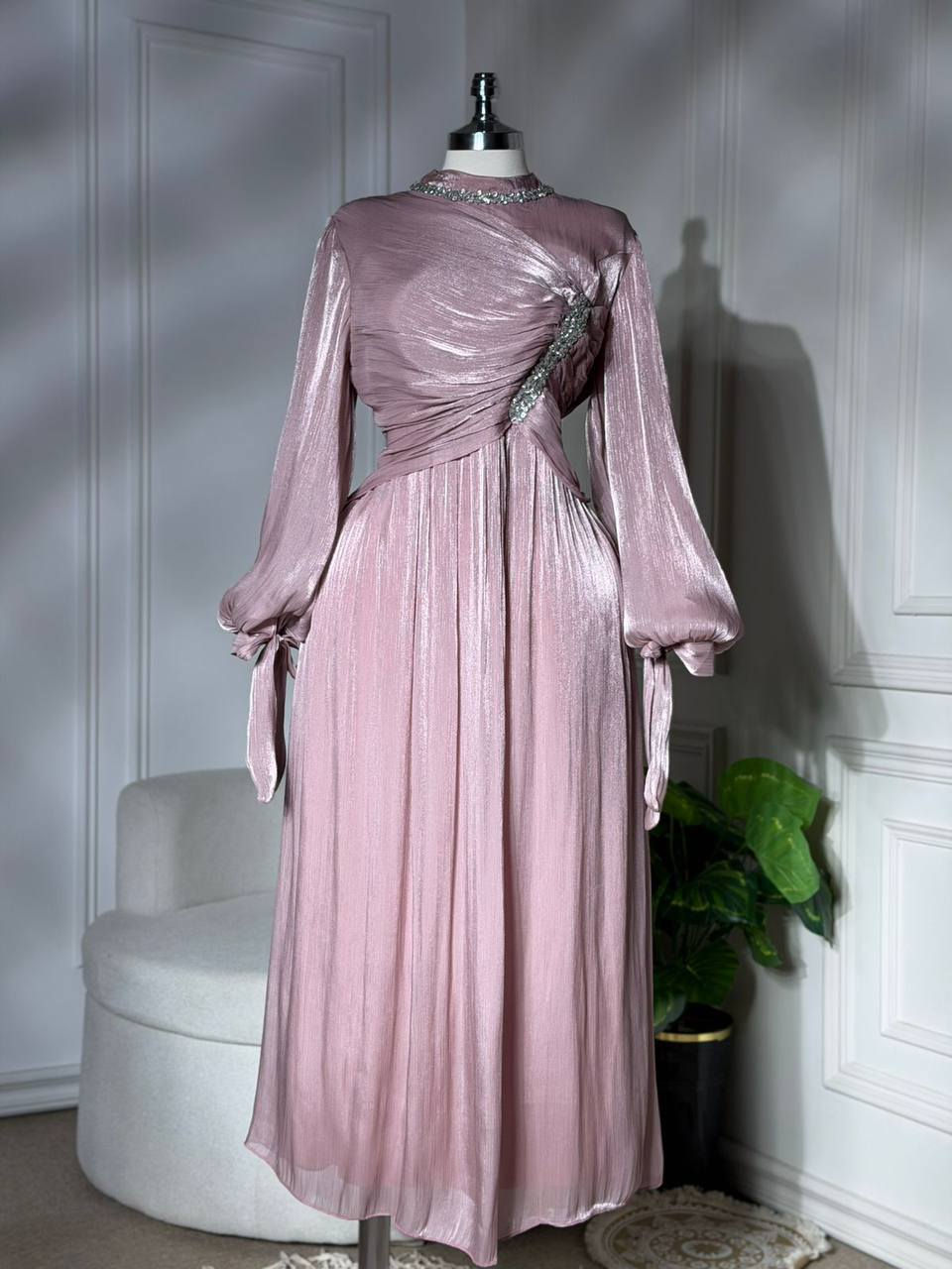 تم تكرار المديل 
فستان خامه اور كنزه صيفي يجنن 
قياسات 38-40-42-44-46-48


**إذا كنت صاحب هذا الإعلان وتريد حذفه لأي سبب، رجاءا أرسل رسالة إلى الدعم الفني**