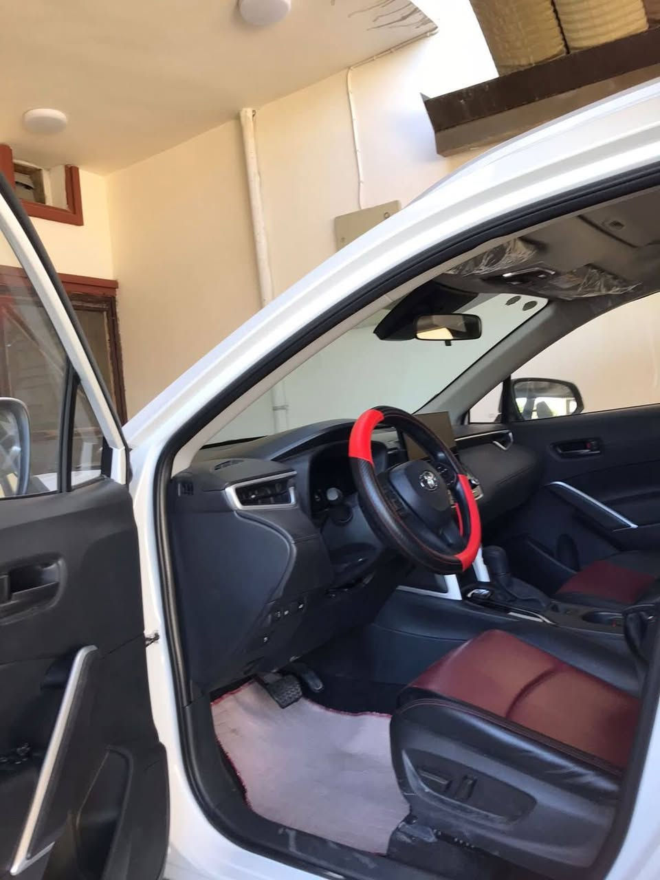 السـلام عليكم
كورلا كروس موديل 2025
فول مواصفات 
كفالة عامة
ماشية 4000.  4الاف 
بصمة تشغيل   بصمه ابواب
فتحة سقف
كرسي كهرباء 
رقـم بغداد الدولي
صندوق كهرباء
داخل جلد احمر 
مكان السيارة بغداد الكرخ
السعـر 185 $
تواصل رقم ***********
قبـل اسبوعين اخذتهه ب 29 مليون
