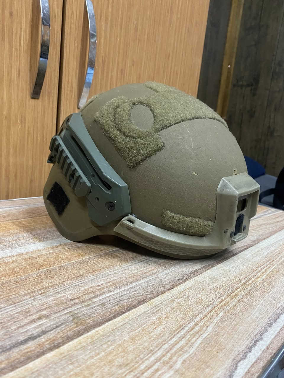 من رخصت الادمن خوذه اصليه بلكامل  القياس مديم شراي يطب خاص


**إذا كنت صاحب هذا الإعلان وتريد حذفه لأي سبب، رجاءا أرسل رسالة إلى الدعم الفني**