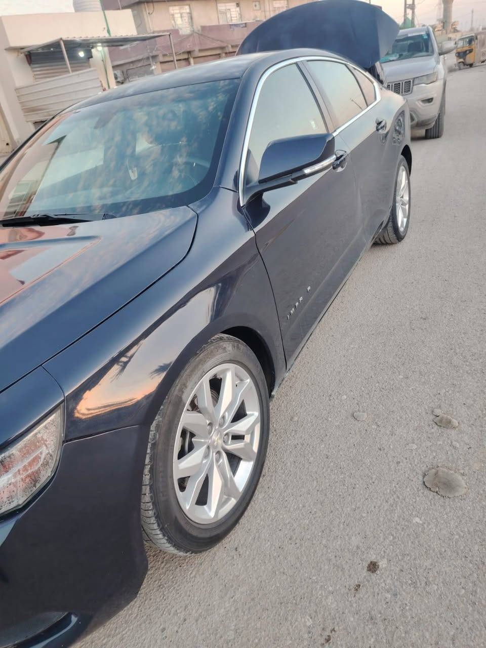 السلام عليكم امبالا 2017  مواصفات LT محرك 3600مواصفاتهة معروفة قطعتين تبريد كشن جلد وكهرباء اشاير بالمرايات ويل 18تايرات جديده  كشافات نهارية شاشة قاصة كامرة وبقيت المواصفات رقم بغداد شرط التحويل  مكان السيارة ديالى بعقوبة السعر ٩٤
***********
