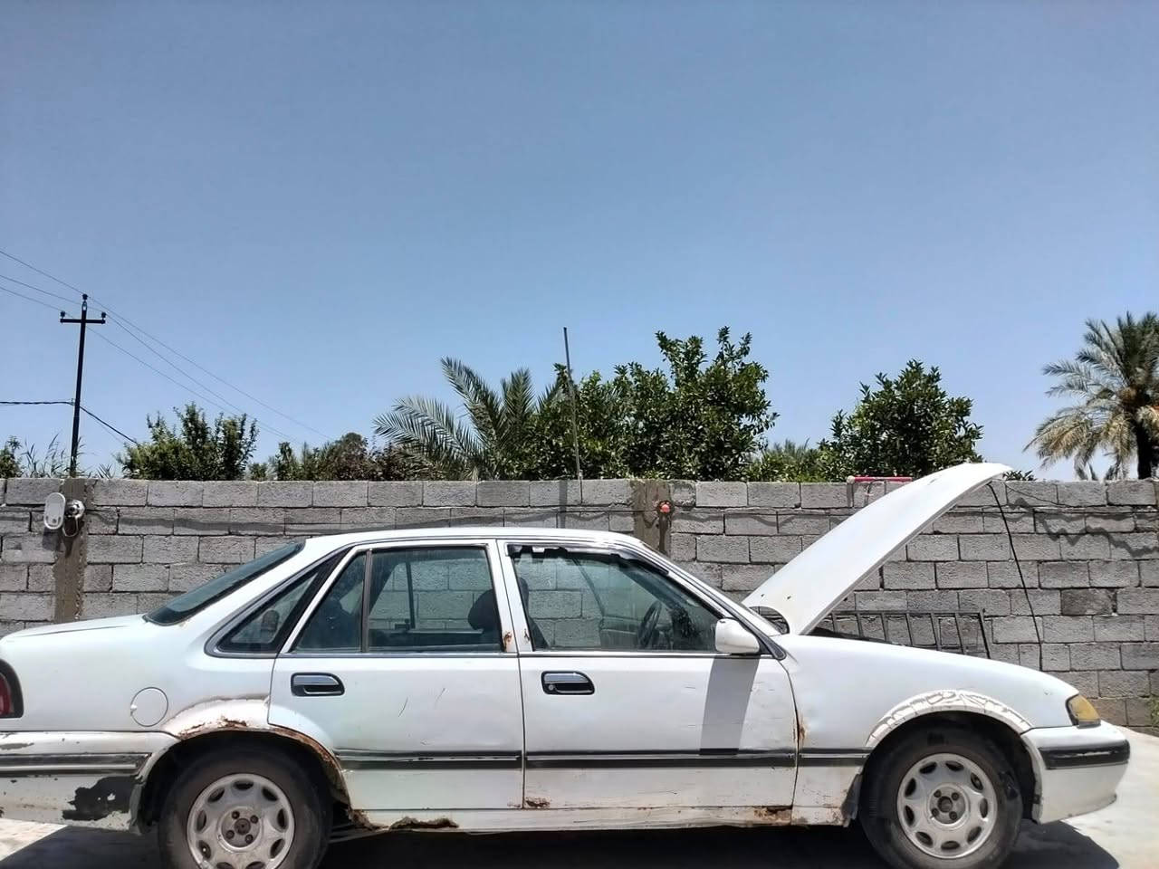 برنس 1995 رقم بغداد 
كهربائيات كلها شغالة حتى جرس شغال صدر أمامي تخم تاير كشنات ملكة تبريد شغال 
فقط محرك كايم ابيع على وضعها 
مكاني بغداد الراشديه 
***********
