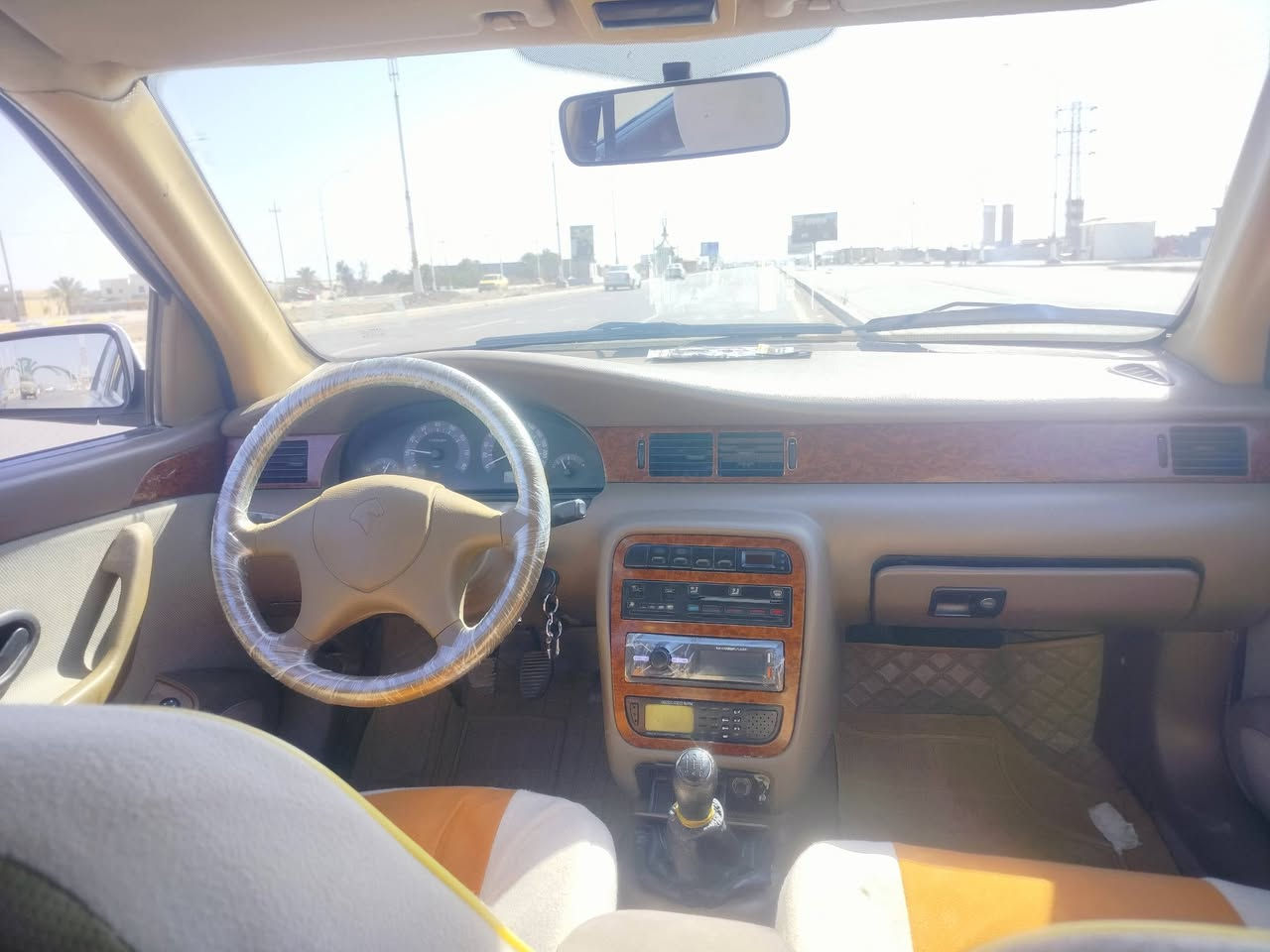 سمند موديل 10 سنويه ساقطه كير ومكينه بجيس شرط والسياره مكفوله ماعدا تاكيطات صغار والتبريد عوزه مسطره فقط السعر 37 
*********** مكانهه سماوه
