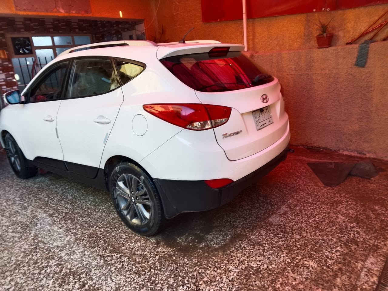 سياره توسان موديل ٢٠١٥ رقم بغداد مكان بغداد الغزالية  السعر 152بيها مجال  رقم *********** ...
