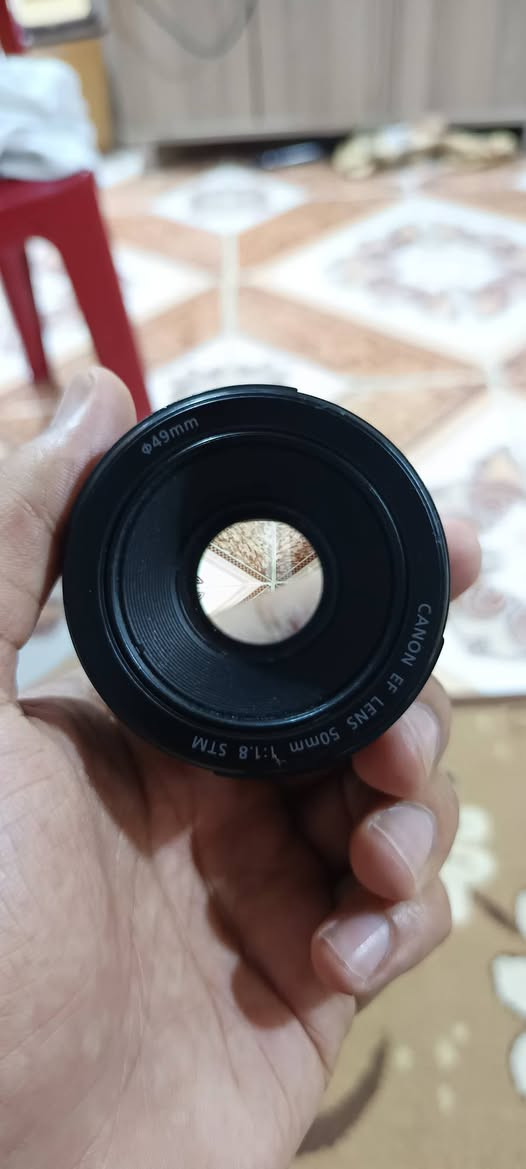 عدسات كانون 
٢٤ ملم بيها طخه بسيطه بالعدسه الخلفية بس ما تاثر ولا اي شي ع تصوير 
و ال ٥٠ ملم عدسه نظيفه جدا 
ثنينهن رايدهن ب ٢٠٠ الف 
القبق مال عدسات يجي وياهن و شكرا الكم 
مكاني كركوك و توصيل عندي ✌🏻


**إذا كنت صاحب هذا الإعلان وتريد حذفه لأي سبب، رجاءا أرسل رسالة إلى الدعم الفني**