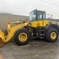 شفل كوماتسو • موديل ٢٠٠٣ • موجود اربيل