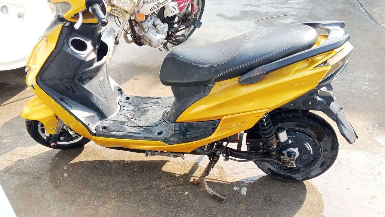 للبيع بدون بطارية نقص الشاشة عاطله السعر 250 للاتصال ***********
