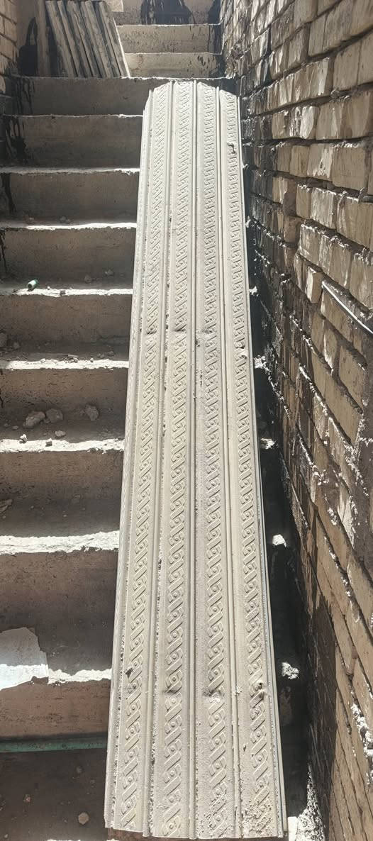 سلام عليكم كبنك للبيع العدد 3 مفتوح أو كامل هوه السكه والبكره مالته السعر 100 ألف مكاني كربلاء @إشارة  رقم الهاتف, ***********
