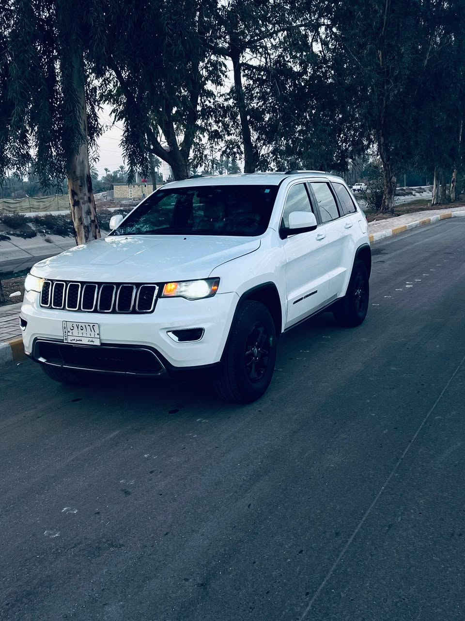 سلام عليكم بيع او مراوس جيب مديل 2020 فول لمتد عدى الفتحه مكينه 6 سلندر مامفتوحه مكينه كير حداديه تبريد كله مكفول بيها 4 قطع صبغ بدون اي دواخل جاملغين وبنيد ورباع البيبان يعني 4 قطع فقط بدون دواخل رقم بغداد سنويه مانافذه ماشيه 74 فقط حقيقي السياره جاهزه على اخر حبايه شرط مكينه المرغوبه بدون دوانز بانزين عادي مواصفات توقف ذاتي اشاير بالمري رادار حساسات امامي خلفي تبريد قطعتين تدفئه كله شغال السياره نضيفه مال جناي سعرها 220 وبيها مجال مكانها كربلاء طويريج ***********
