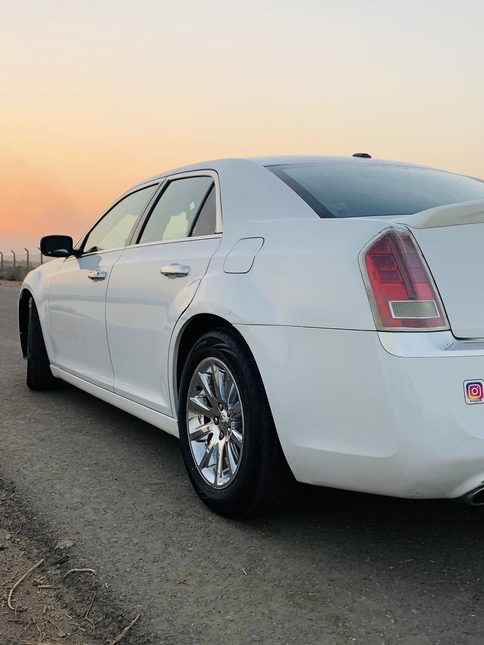 سلام عليكم اوباما للبيع 2013 كندي رقم أربيل سنويه منتهيه بيها بنيد مصبوغ وبارد هلال خلفي سعرها 180 بيها مجال الاستفسار *********** بيه واتساب
