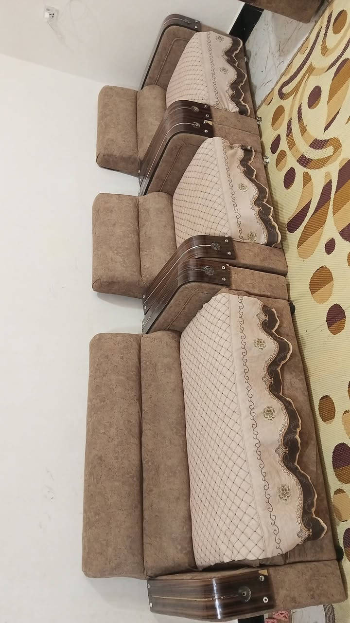 السلام عليكم عندي 2تخم وجربايه ام نفر للبيع


**إذا كنت صاحب هذا الإعلان وتريد حذفه لأي سبب، رجاءا أرسل رسالة إلى الدعم الفني**