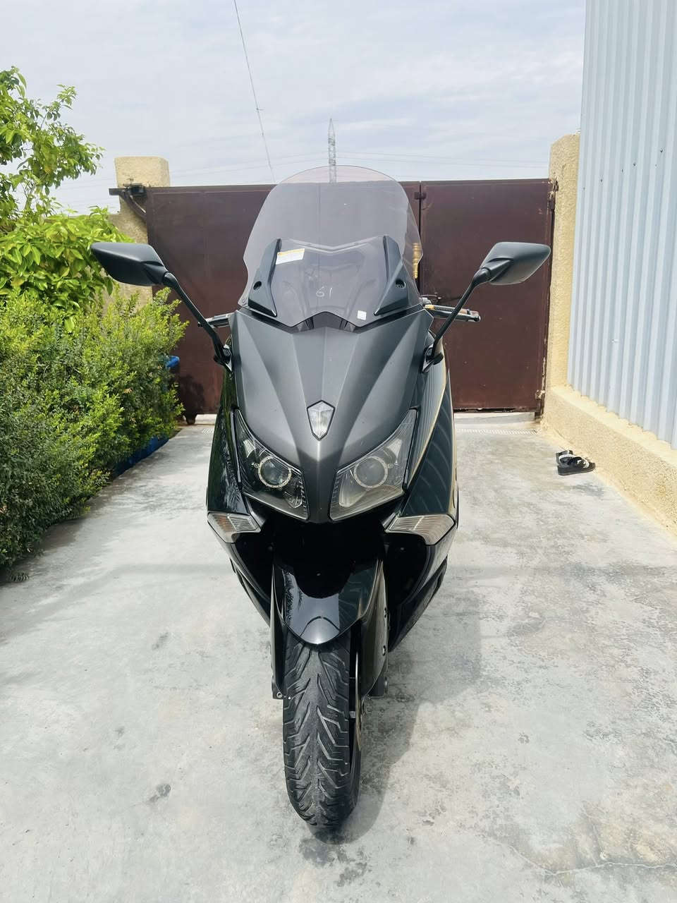 سلام عليكم تيماكس مديل 2014مكفوله كفاله عامه ماشيه41الف بيهة زوج تايرات جدد نضامABS مكاني بغدادرقم ***********
