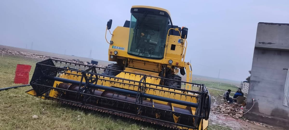 السلام عليكم حاصود 2003للبيع خمسه بلم تك درام قاويش اوربي رقم اربيل مشتغله موسم واحد حاصود جديد  مكفوله من كسر لحيم صبغ عنوان مخمور(***********
