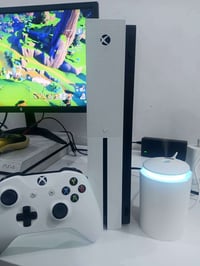 إكس بوكس وان اس فول نضافه الجهاز يجي نص تيره مع جوستك واحد وملحقاته كا...