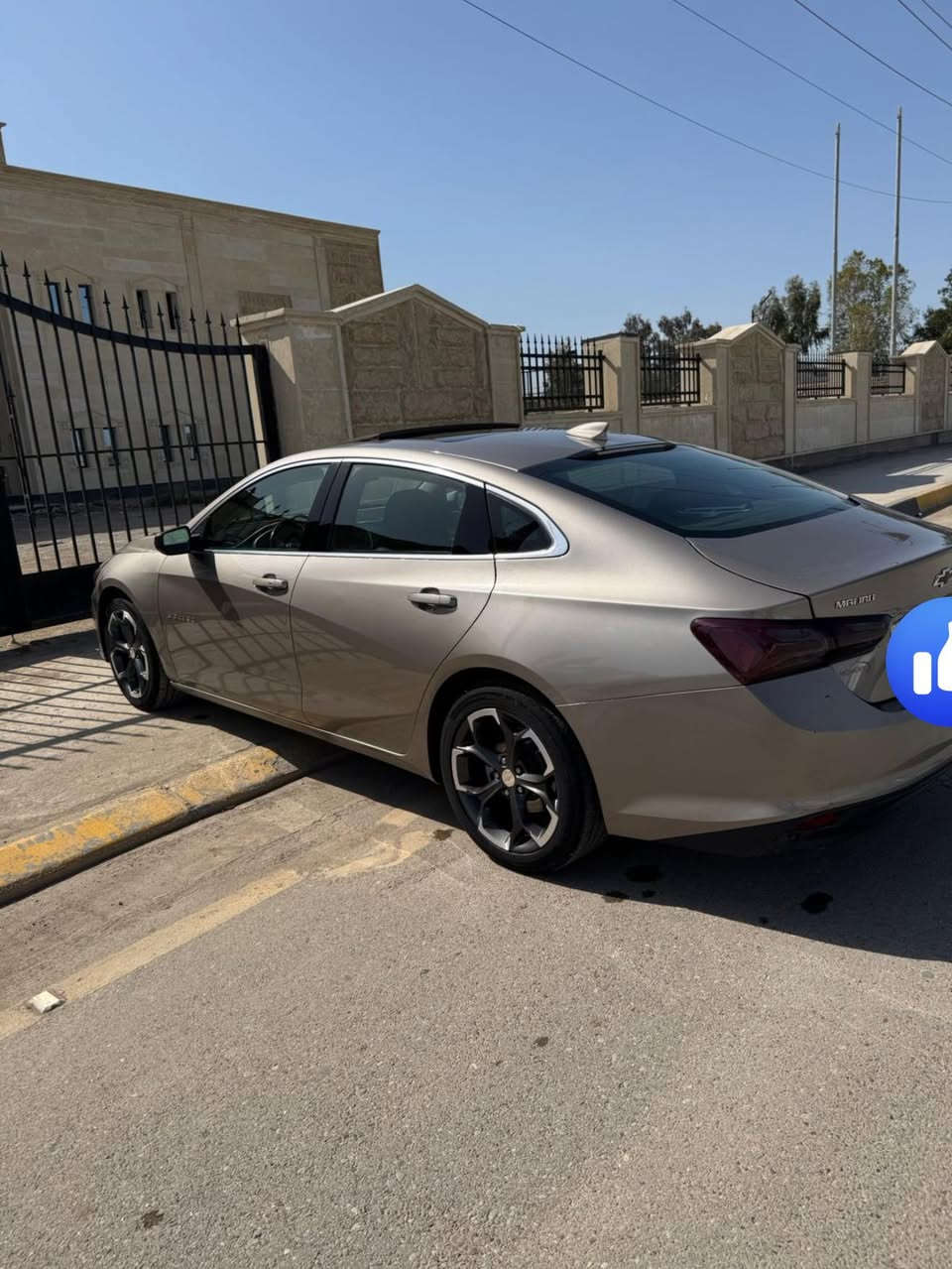 سلام وعليكم
ماليبو 2022 LT2  فول مواصفات بانوراما.للبيع او مراوس

مكينة كير تبريد كفالة
رقم // بغداد باسمي 

تخم تاير باتري حداديه مناقصه شي

صبغ فقط بنيد بدون دواخل سونار مرفق ويه منشور

مواصفات

بصمه تشغيل وتشيغيل عن بعد

 تدفئه بالكشن

كشن كهربائي

قطعتين تبريد

اندرويد اوتو وابل كار بلي وايرلس

نظام تزحلق 

شاشة اعطال 

كامرة دوارة 
اوتو هولد 

انظمة قيادة 

سماعات Best 

شاحنه تايب سي و USB

تحكم ستيرن

نظام تثبيت السرعة 

نظام توقف ذاتي 

مكان ديالى بعقوبه

السعر 122 وبيه مجال شي بسيط


**إذا كنت صاحب هذا الإعلان وتريد حذفه لأي سبب، رجاءا أرسل رسالة إلى الدعم الفني**