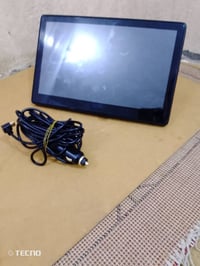 متاح شاشه صغيره جديده شغاله مع ملحقاتها السعر 40 الف مدينة الصدر رقم ا...