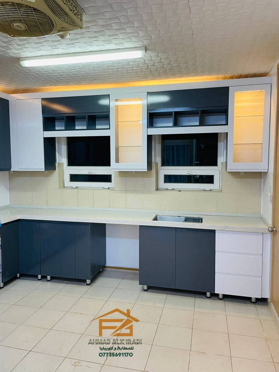 💎 الدقــــة بالعمل شعارنا 
وإرضاء الزبون غايتنا  💁🏻 💎
 ♠️ مع ضمان الجودة والمتانة 👏💪 وجمال التصميم 🌼
تجدونها فقط عند #الڪرادي_للمطابخ_والموبيليا  🤩🤩

#التفاصيل 👇🏡
🍽 مطبخ لشقة ( 140 ) متر غربي
🚪خشب تركي Hdf
كامل (داخل وخارج )  
🌀 ( ضد الماء ضد الحرارة و ضد مساحيق الغسيل و مقاوم للرطوبة 100٪ )
🌀 الوان ثابتة   🌀 ضد البقع
🌀 ضد الخدش 🌀ضد البكتريا     🌀 سهل التنظيف
💎 السطح حجر كوارتز ضد الخدش والحرارة (( #الكوارتز_إنتاج_معملنا )) 👏👏
👑 جميع المواد درجة أول👌

🔻
🌇 العنوان // مقابل مجمع بسماية.. قريب من حلويات برهومي 
(حلويات برهومي اكو شارع بصفهم تدخلون بي وتتصلون بينا ندليكم على المعرض ....

🔽
📲 للاتصال والاستفسار ،،، ((( *********** )))
احمد الكرادي ↩ متوفر واتس 

⭕ او مراسلة الصفحة وسيتم الرد بأسرع وقت مع فائق التقدير  🌹
