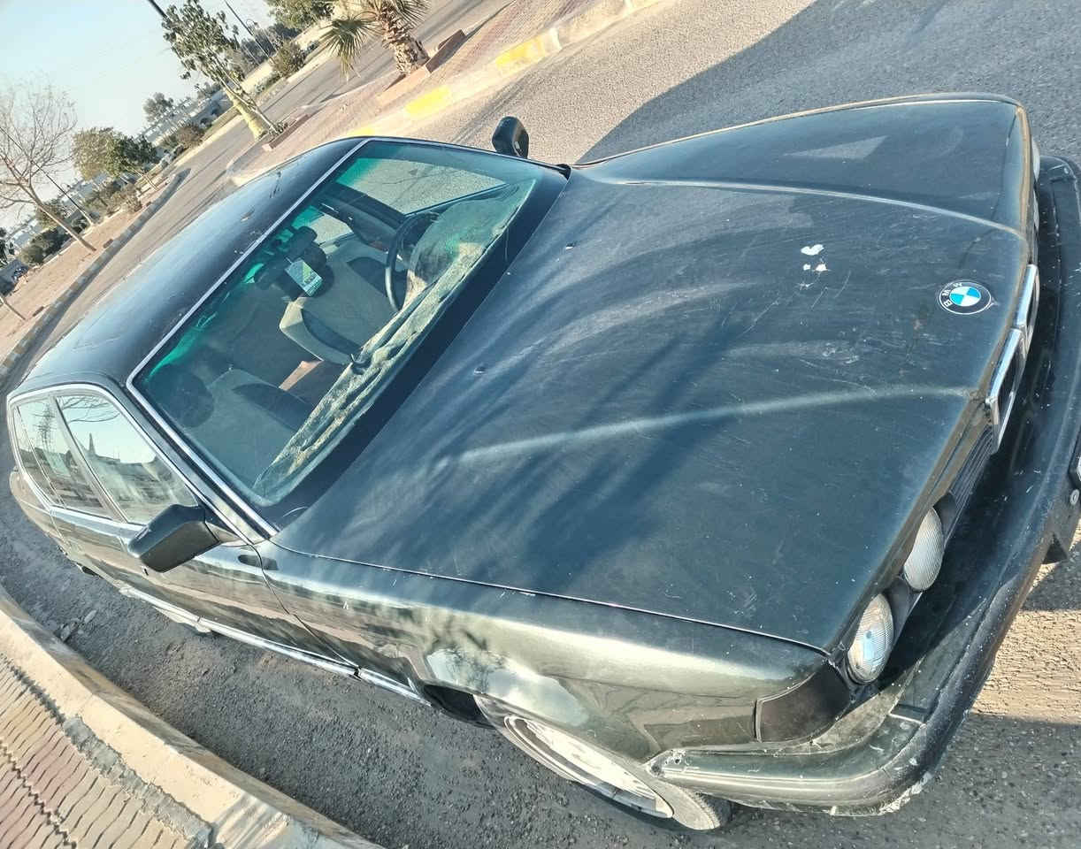 السعر 32 فقط
بدون مراوس
السيارة جاهزة كبل شغل وطلع 
بي ام دبليو 735 رقم انبار كير عادي لون زيتوني رقم انبار الماني سنويه عظم مكاني الرمادي


**إذا كنت صاحب هذا الإعلان وتريد حذفه لأي سبب، رجاءا أرسل رسالة إلى الدعم الفني**