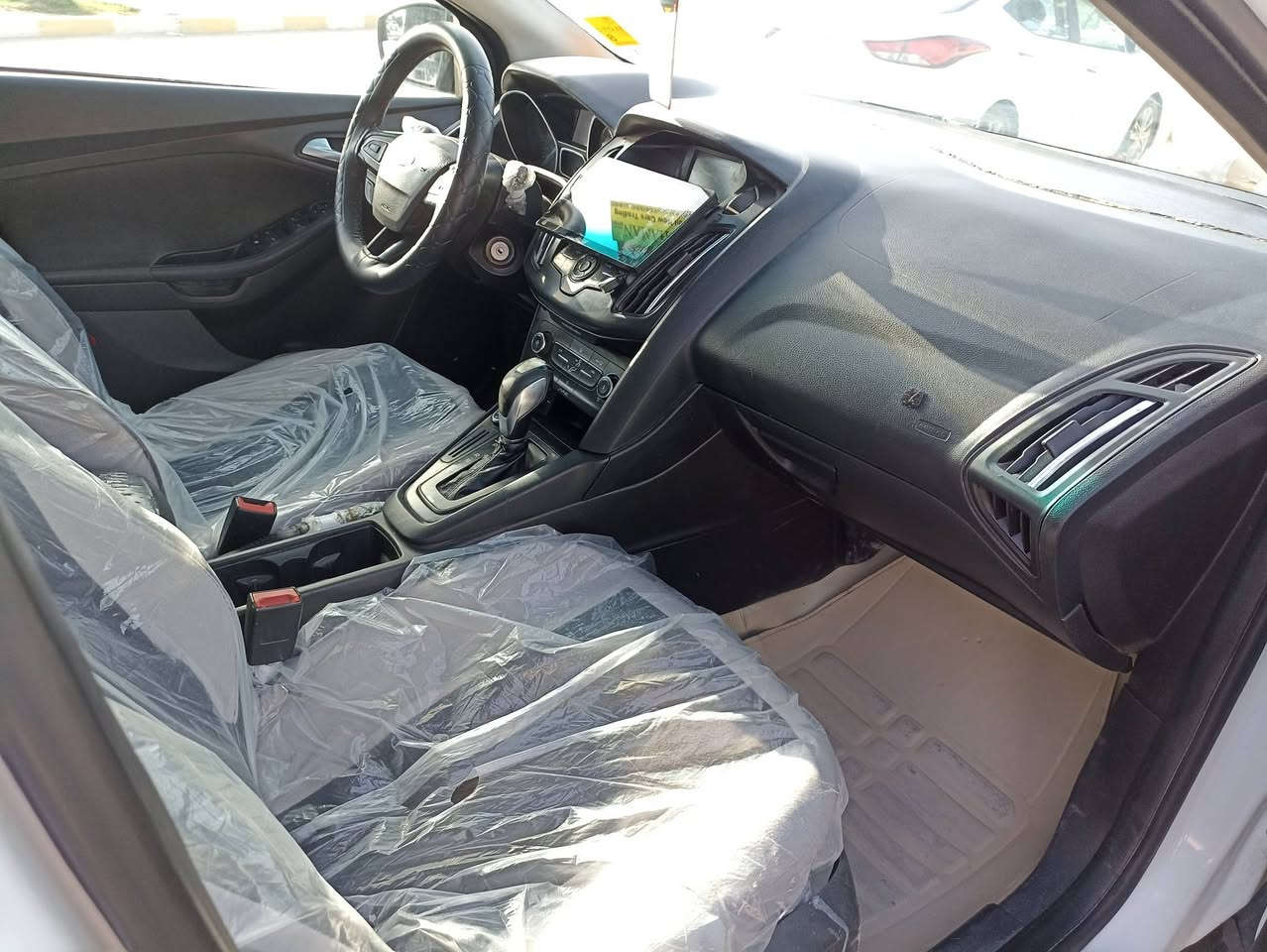 فورد فوكس 2016 بيهه بنيد معمر نفسه وصبغ باب سايق جاهزه كير محرك حداديه تخم تاير حجم محرك 2000 رقم نكليزي نجف سعر83 وبيها مجال  راعيه بناصريه مشروع وطني تحويل ثاني يوم ***********
