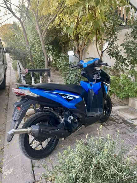 مانتور بو ڤروشتن  سلیمانی راپه رین بای 475هه زارو معاماه *********** السليمانية, العراق
