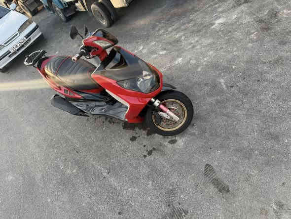 سلام عليكم دراجه مكفوله كفاله عامه وطي بيها ضمان داجه يباني بيها غراض تزويد كلاجات تخم بيها رياضي  صالانصه مال شمعمه 2018وهاي كدام عينك مكاني بغداد ومايعرف بسعرهن لا يطبلي سعره ١٢ ونص وبيها حك الجيه وكو بل رمبه اليباني سعره ١٤ الفحل وهاذ رقمي***********
