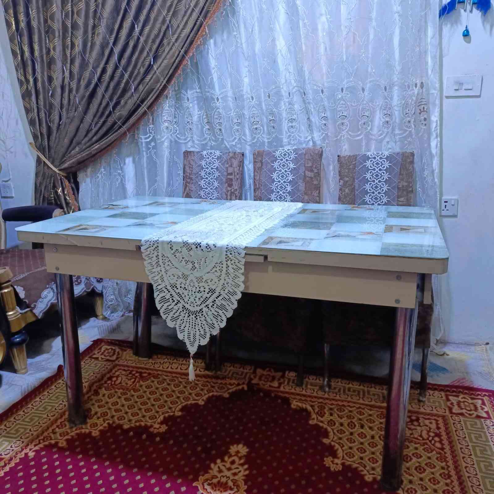 ميز طعام للبيع مع 4 كراسي مكان غزالية سعر 70 وبي مجال


**إذا كنت صاحب هذا الإعلان وتريد حذفه لأي سبب، رجاءا أرسل رسالة إلى الدعم الفني**