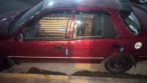 كيا سيفيا للبيع كير اوتو ماتيك موديل 94 رقم بغداد. مكاني  ***********. واسط عزيزية ب32 وبيها مجال
