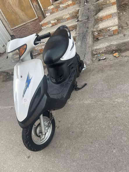 ماكس قرده بوشه55دراجه حلوه ما عوزهه شي دراجه شلعه ومشي تخبل ونعومه تخبل محرك اخرس دراجه ما متعوبه ما نقسهه ضفر كهربايات شغاله كلهه من طول لطول 600وبيهه مجال لطيبين***********
