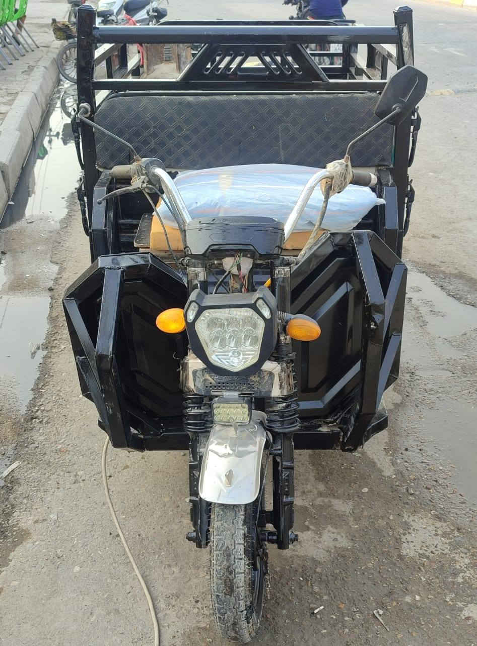 السلام عليكم ستوته شحن فول خير من الله مستعجل على بيعته تعال شوف وقيم وتدلل
***********
