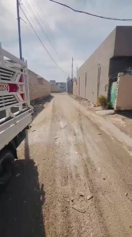 بيت 100طابقين قرب مدرست المسار لبيع الستفسار***********//////***********
