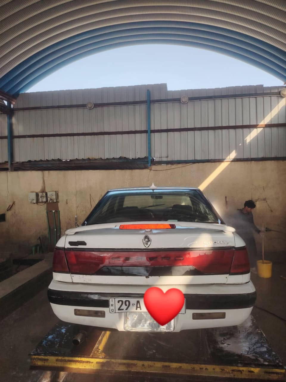 السلام دايو اسبرو مديل 1996 سنويه جديده رقم دولي واسط مدوار ثاني يوم سياره حلوه بيه  شاشه مدوشمه مكينه 1600 كير عادي  مكفوله  من الضربه السعر 28 بيه مجال استفسيار ***********  مكاني الدوانيه قضاء  السنيه
