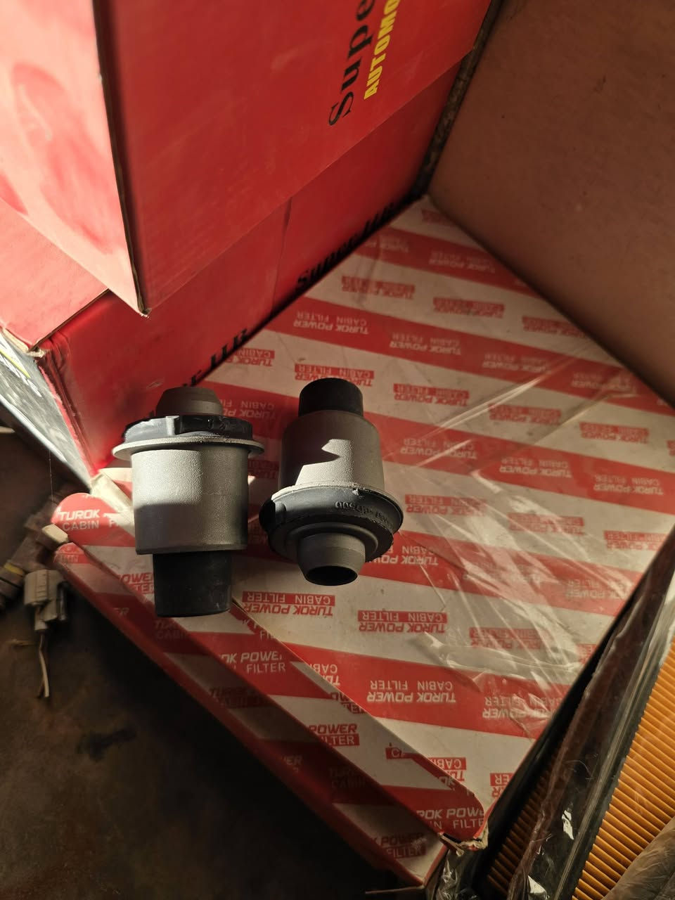 تك لايت تفصيخ ٣٥ بس سائق 
بك لايت ٤٠ بس صفحت سكن
بدنه ٢٠
تانكي بانزين ٧٠
مروحه ٢٥
راديتر ٢٠
يده لايت ٢٠
قبق راديتر ٥
ولف حماوه ٥
سلف ١٥
زاويه ركن جام ١٠
دعاميه اماميه ٧٠
دسكات اصلي ٢٠
شمعات ١٥
اذان الطويله ١٥
اذان هيدروليكيه ٣٥
فلتر شوته ٥
بوش فرام ممه زوج ٢٠
طوافه فيرسا ١٥
كل الغراظ عليه تخفيظ 
***********
