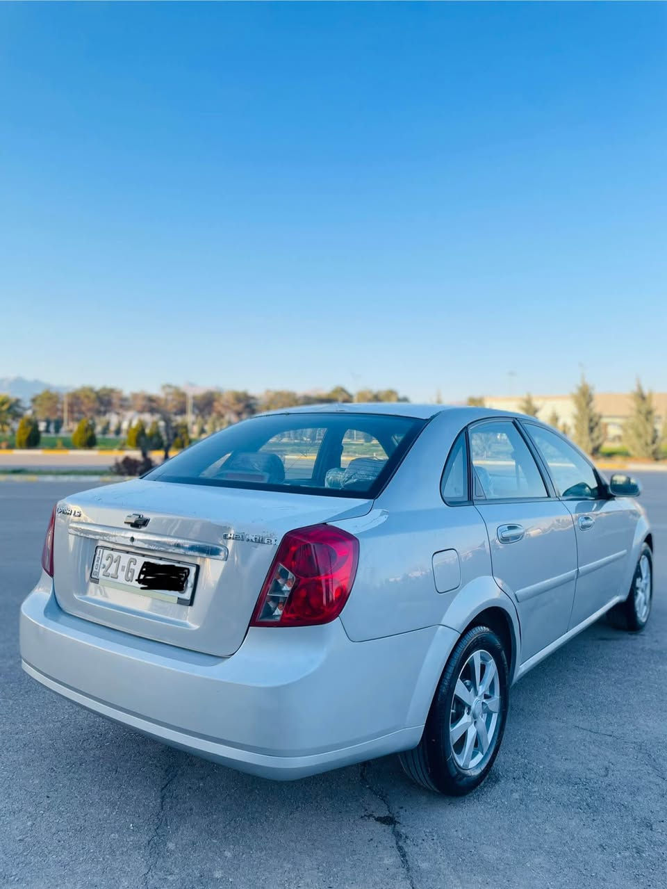 سەرەتا بەناوی خوای بەخشندەو میهرەبان 
شۆفرلیت ئۆپترا مۆدیل ٢٠٠٩ 
گیر ئۆتۆماتیک 
رەقەمو سەنەوی تازە تا ٢٠٢٩ 
گیرو مەکینە بە شەرتی فیتەر زۆر پاکەو بی عەیبە 
تەقەو رەقەی نییە  
تەبریت بەشەرت 
سەیارەکە بی عەیبو نوقسانییە 
زۆر بی مەسروفە 
یەک پارچەو پەلەیەکی بۆیاغە 
بی ناو گرتن پیشو دوای کەپسە 
تحویل خرامە بەشەرت 

لە سلیمانیم 
مشتەری بچوکیتە کەم 

***********
***********

٦٥$ وەرەقە السليمانية, العراق
