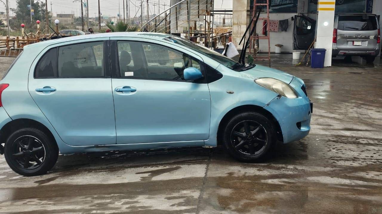 يارس مديل ٢٠٠٧ سياره باسمي هزه جديده وسنويه جديد مكينه قبل شهر شديته كير حداده كله جديده تبريد شغال ترايك وين ما عجبك    مصبوغه عام    حادثه  باب يندعم ابدل الباب ما الصلحه ييرادله تلحيضات بلبيدي العنوان بصره  هارثه الزوين السعر. 57 ***********
