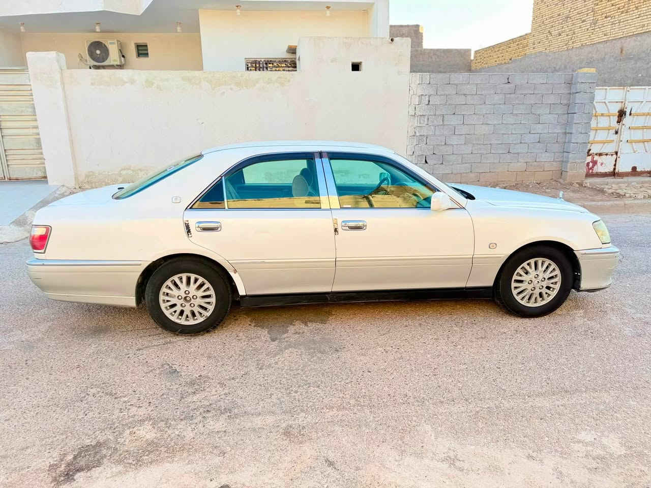 ملكة كصة جنطة ادوات متومة ارقام وسنوية بغداد الماني مكينة تيربو 2000مواصفات دكمتين كيرمكينة كفالة تبريد ثلج حديدة جيس مكاني بلعمارة السعر 28 وبيها مجال استفسار اتصل ***********
