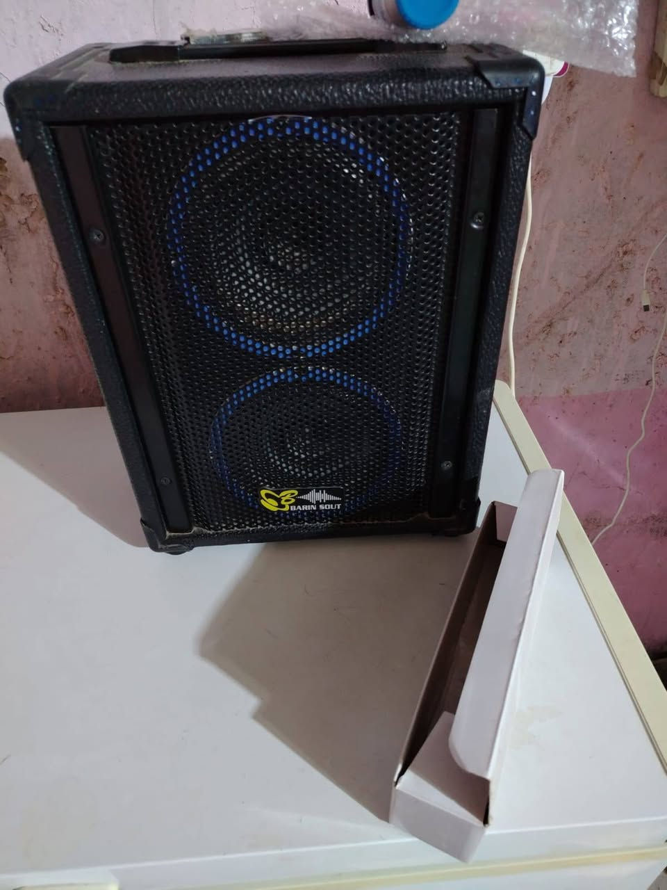 سماعة مجالس صناعة إيراني حجم كبير ماخذهه ٢٦٠ العام واريدهه ١٥٠
*********** الشطرة
