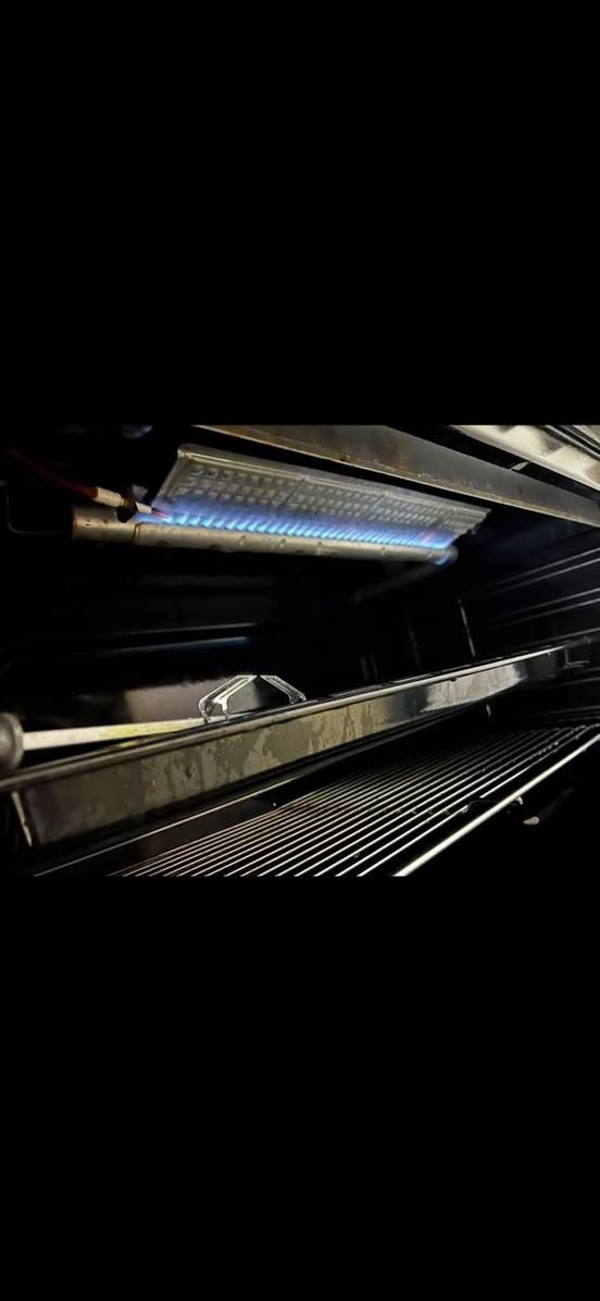 طباخ نضيف جدآ اخو الجديد فرن ما مستخدم نضام بواري السعر 150 نهايته مع التوصيل كامل للحجز رقم وعنوان


**إذا كنت صاحب هذا الإعلان وتريد حذفه لأي سبب، رجاءا أرسل رسالة إلى الدعم الفني**