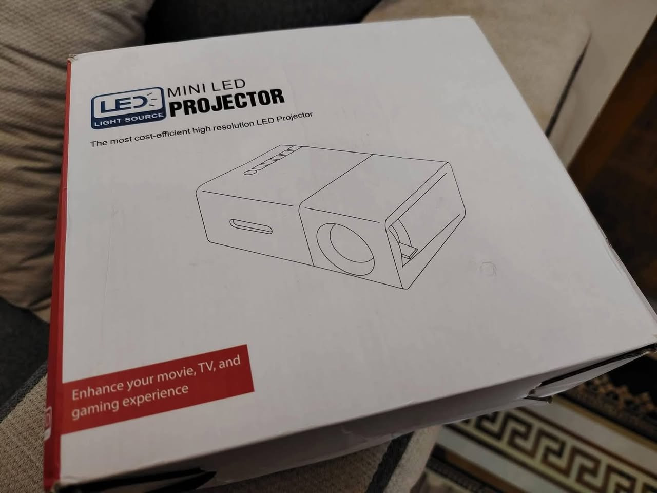 داتا شو تربط ع التلفون جديد بالايلون متوفر 3قطع
***********
على اول تم 10.000 للقطعه الواحده
