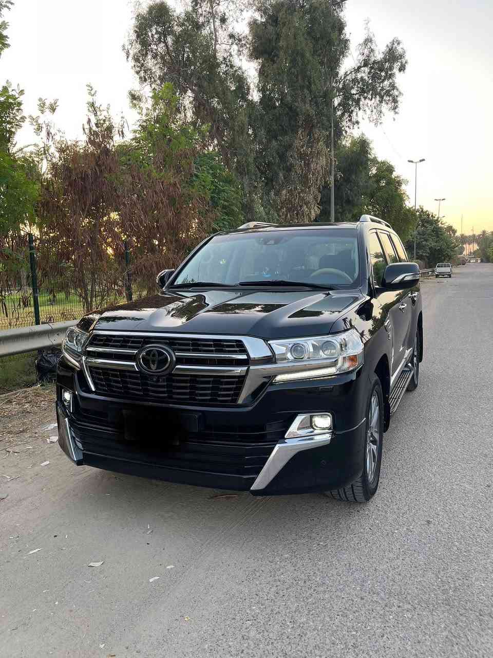 سلام عليكم
لاندكروز    VXS.                2021

فول اعلى مواصفات رقم بغداد باسمي 

محرك  ٥٧٠٠  جكات  رادار  امامي وجانبي 

كامرات ٥ محيطيه ٣٦٠ درجة

٣ شاشات كشنات جلد قرميدي 

كراسي كهرباء تدفئة تبريد خزن ميموري

صندوك كهرباء وبعد بيها مواصفات 

سياره مكفوله من صبغ وتبديل 

 بيها بارد فقط بالهلال جاملغ خلفي  

للبيع او مراوس حسب قناعه

السعر.  64 الف 

***********
