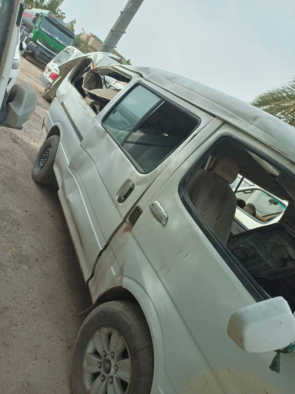 سلام عليكم  جنبي اج وان مكلوبة موديل ١٤ س ستفسار  واتساب  ***********
