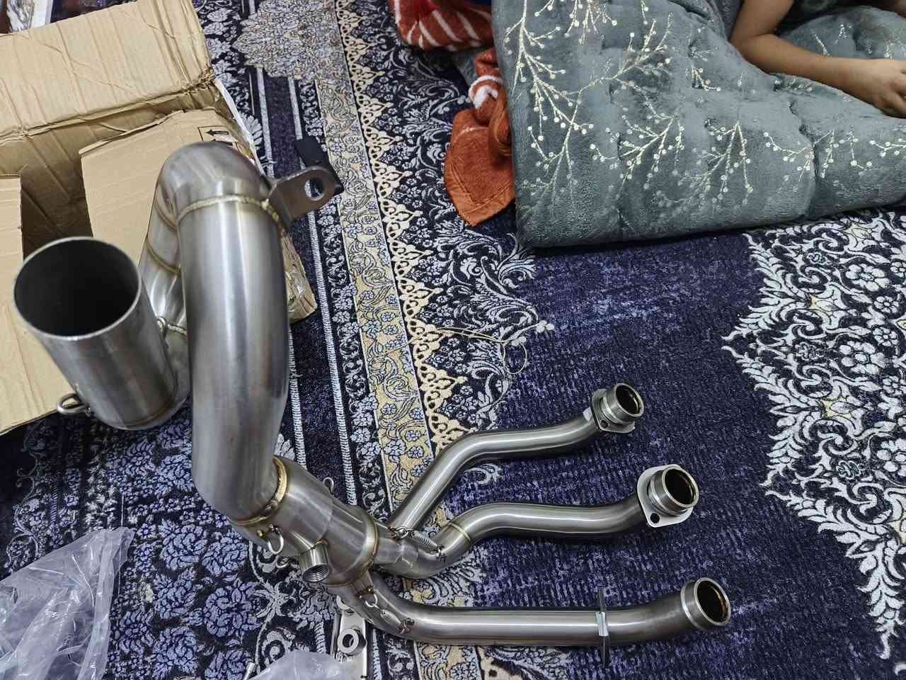 صالنصة بهذا الشكل جديدة بالباكيت هي وغراضها كاملة قيم باليرضي الله وبالعافية
واتساب ***********
