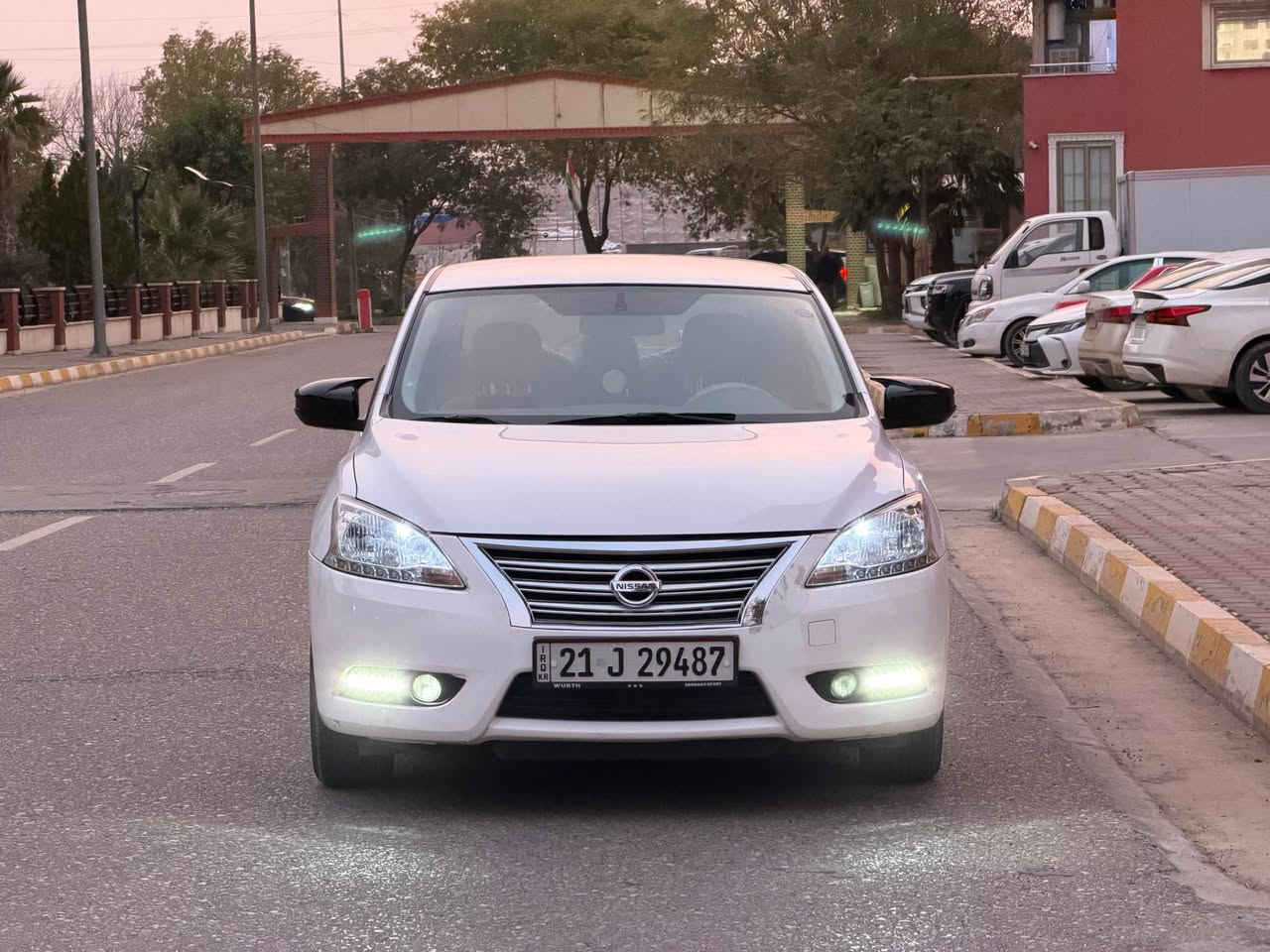 نیسان سینترا ٢٠١٩ 

١٠٧٠٠٠ کیلۆمەتر چوە 

بۆیاخی نیە 

دو شوختی قەڵەمکاری هەیە 

١٣٥ گەڵا 
*********** كالار, السليمانية
