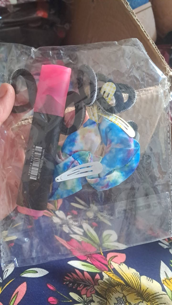 #جمله #جمله  اقل طلب ٢٠ قطعه ب٥ الف جيس مشكل اكسسوارات فيونكات طوك مشط يجي مشكل اقل
طلب ٢٠ جيس ب٥ الف يطلع الجيس عليك( بربع )  يوجد توصيل جميع محافظات العراق


**إذا كنت صاحب هذا الإعلان وتريد حذفه لأي سبب، رجاءا أرسل رسالة إلى الدعم الفني**