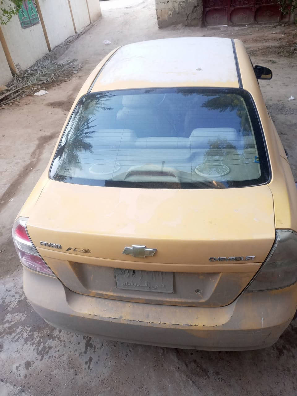 السلام عليكم افيو موديل 2010 رقم اسود منفيس معاملة قيد الانجاز يعني جاهزه للترقيم مكينه فقط تنقص بخار ماكو وكير مكفول والكشر فقط الباب السايق مبدل السعر 30وبيهه مجال للشراي الاتصال على الرقم ***********
