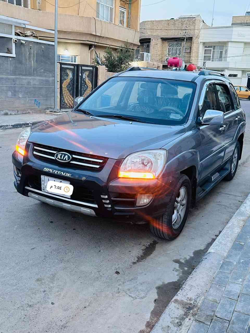 السلام عليكم سياره نوع كيه سبورتج
موديل 2008 خليجي مكينه 2000دوش مكفوله كفاله كير مكينه حداديه تخم تاير ويل كب 5 فول مواصفات شاشه كامره حساسات رقمه نجف. بسميً. تحويل مباشر مكانه كربلاء 

‭٠٧٧٤ ٢٤٦ ٥٣٥٦‬
