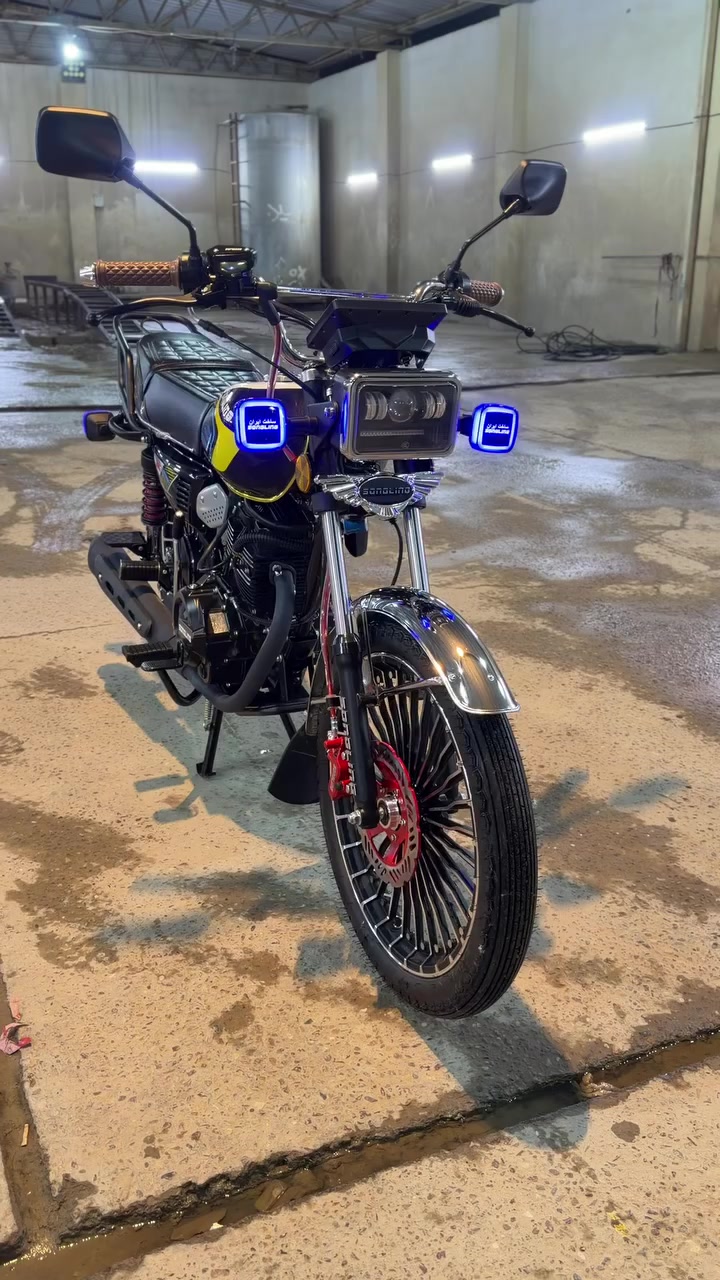 (للبيع)
دراجه نوع سولنك📍
📌الموديل:2026
الحالة : ممتازة صار كم يوم من فتحتها من الكارتون✅
المحرك : 200cc❗️
أستخدام شخصي⚠️
📌بصمة وتشغيل عن بعد
📌شاشة
📌دهن كلة امزويل ماخلي غيره
📌مكينة كير تايرات كلشي بيها مكفول وشركة بشرط و اي عيب مابيها 
📌سبب البيع للي يحب يعرف عجبني بطحه واريد ابيعها 
📍الموقع (سامراء)
📌السعر(850)
رقم الهاتف(***********)
