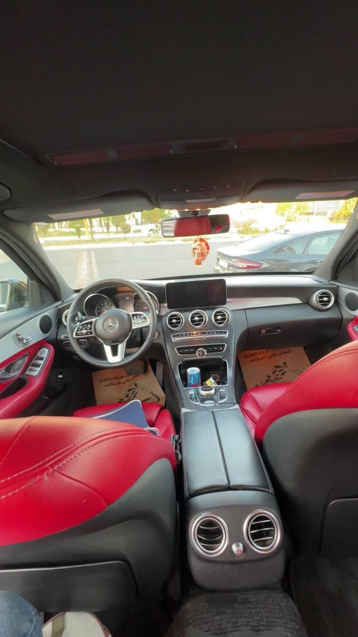 ميرسيدز C300 2019 4matic بي بوياغ فول مواسفات ماعدا پةردة وارد امريكي ٨٣ مايل رويشتية بو فروشتن *********** ٢١٥ ورقة و مجال أربيل, العراق
